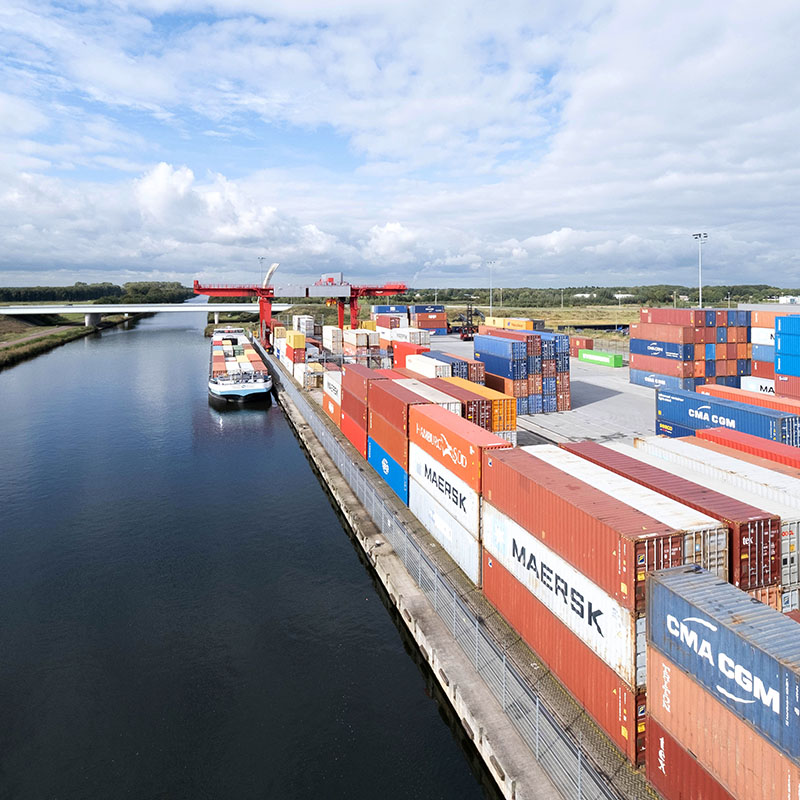 BARGEOPERATORS_01